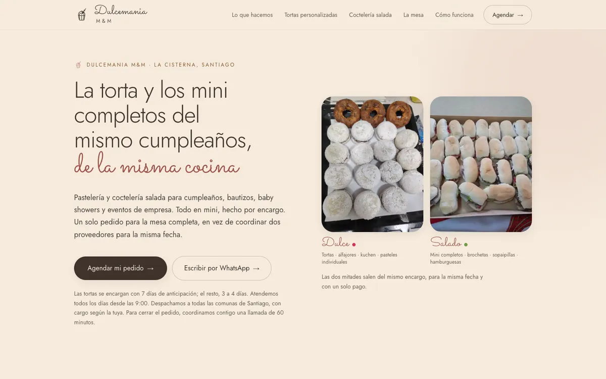 Home page of Dulcemania M&M, an event bakery in Santiago, with a booking button and a WhatsApp button